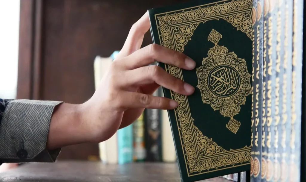 Kenapa Surah At-Taubah Tiada Lafaz Bismillah Di Al-Quran