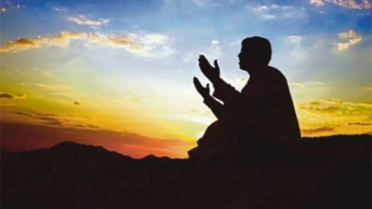 Kelebihan Surah Ghafir Ayat 44