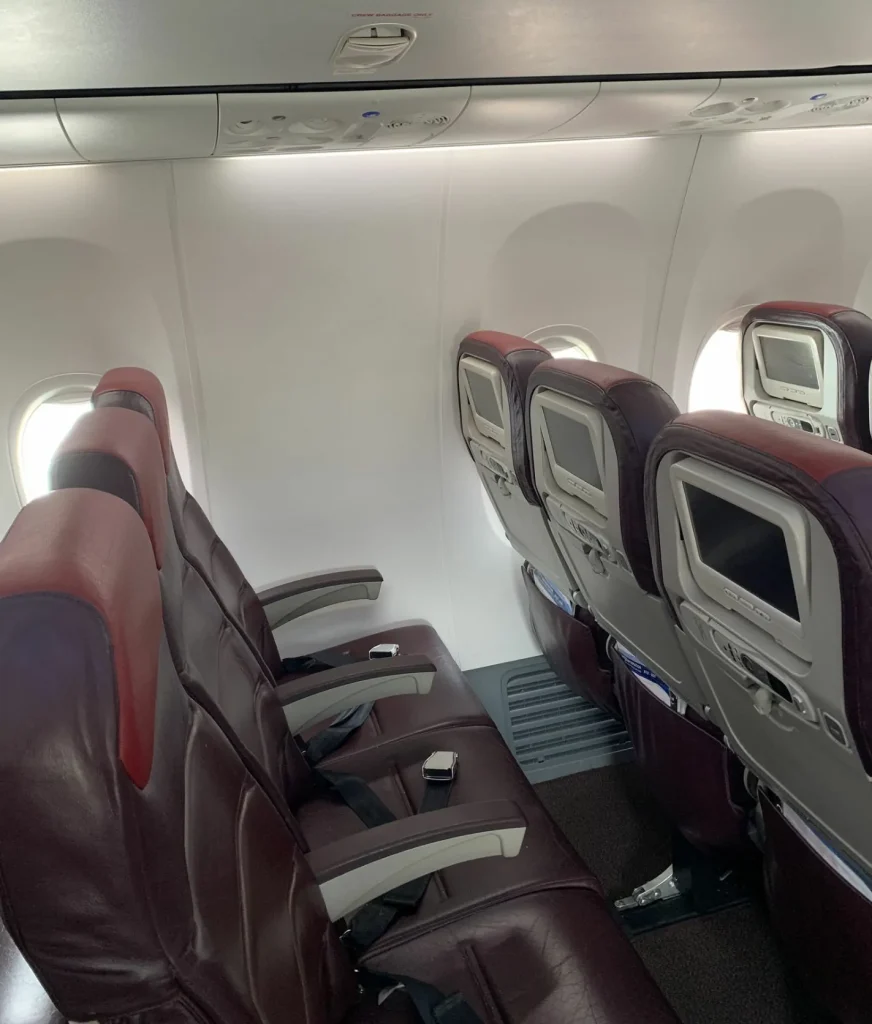 contoh seat tiada tingkap dalam flight